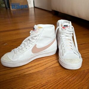 Nike Women Blazer Mid sneaker